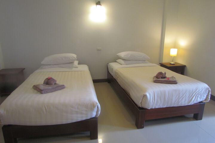 Room 8 of 64