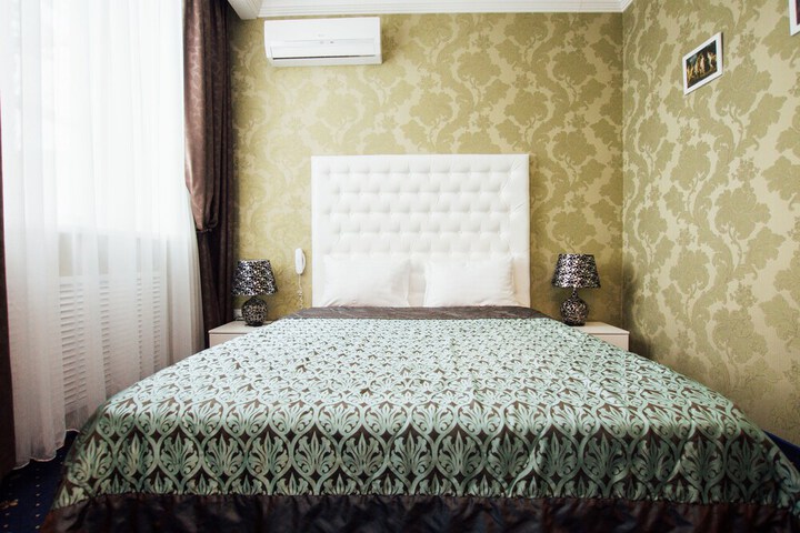 Room 16 of 52