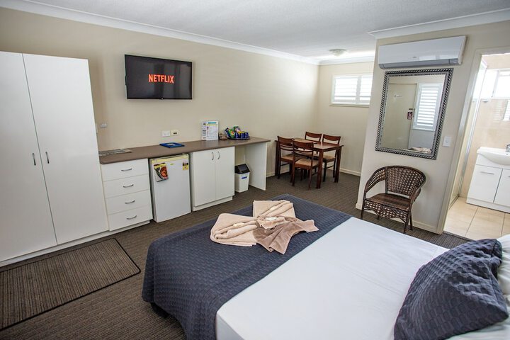 Room 19 of 83