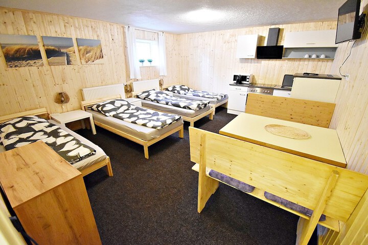 Room 39 of 86
