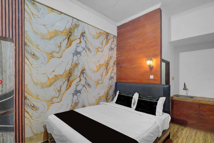Hotel O near Rumah Sakit Mangusada Badun