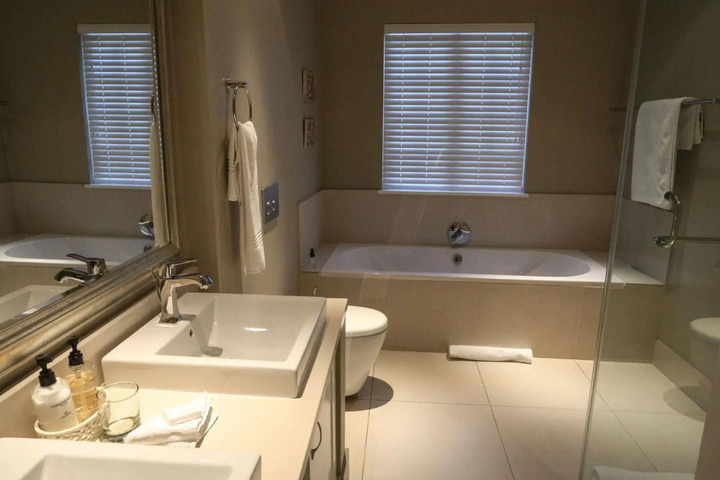 Guest Suite Photo