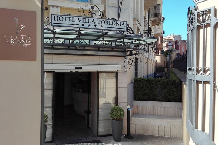 Hotel 42 of 53