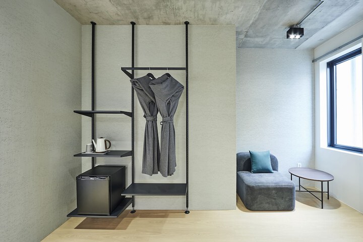 Room 6 of 41