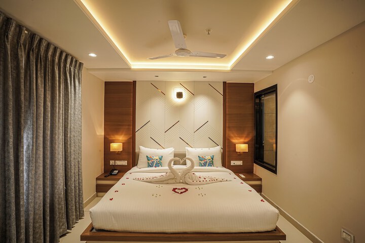 Room 5 of 34