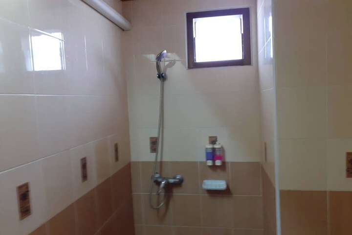 Room 21 of 29
