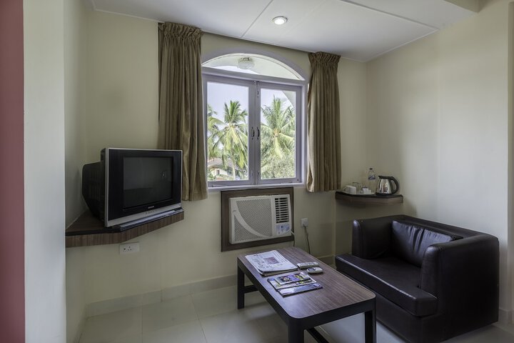 Room 16 of 53