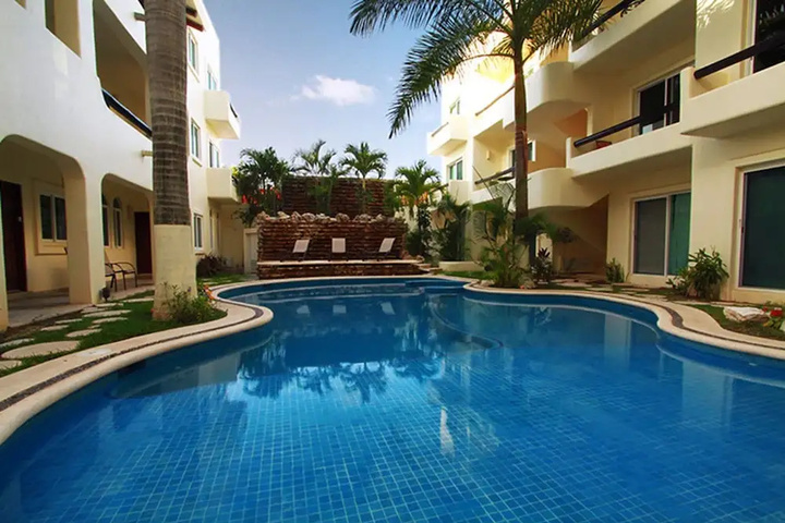 Pool 8 of 9