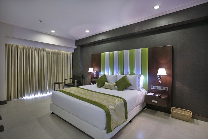 Room 14 of 57