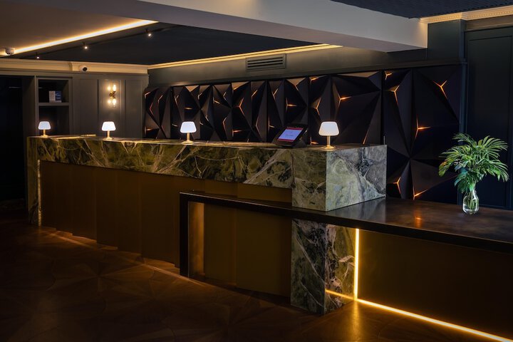 Hotel 76 of 78