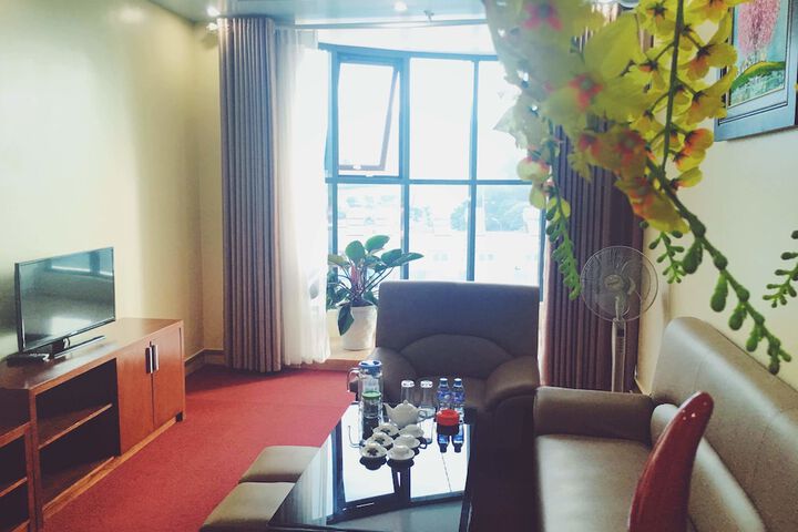Room 12 of 24