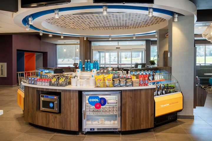 Snack bar