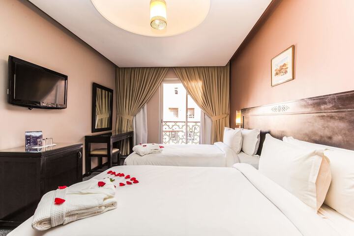 Room 43 of 70