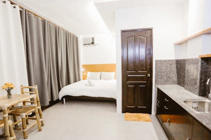 Room 26 of 43