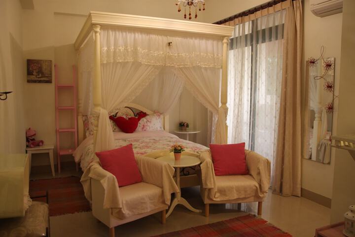Room 12 of 67
