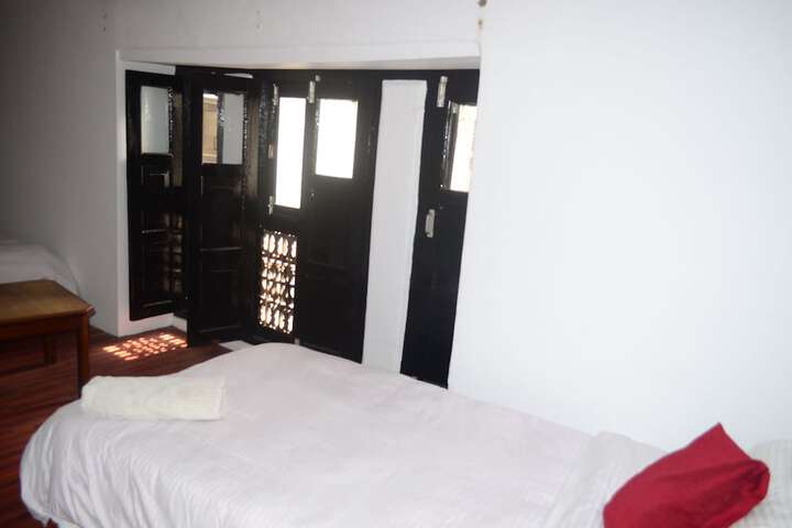 Room 20 of 37
