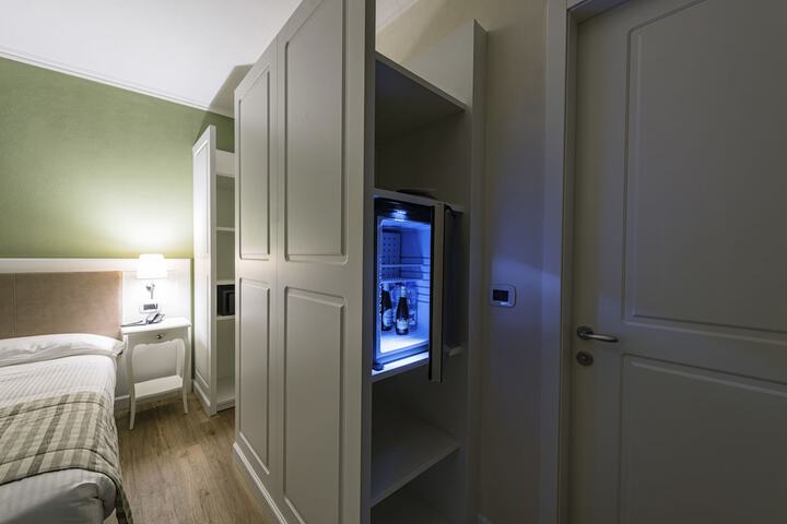 Room 13 of 56