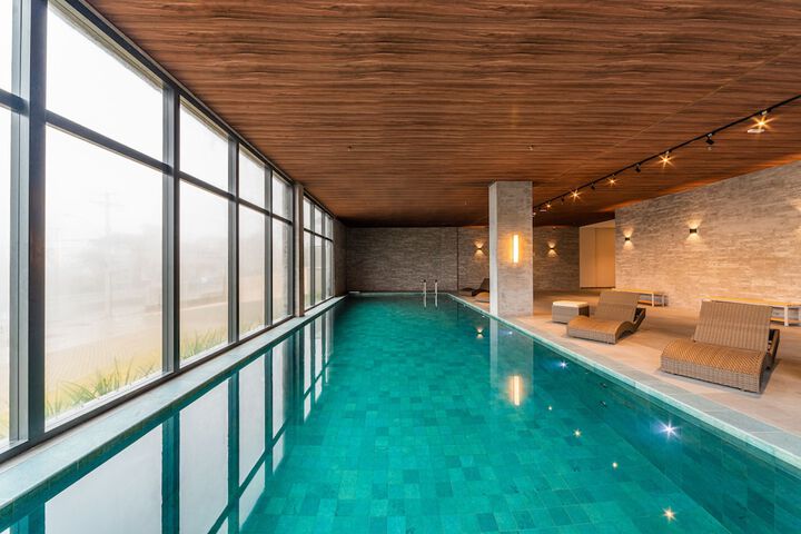 Pool 28 of 62