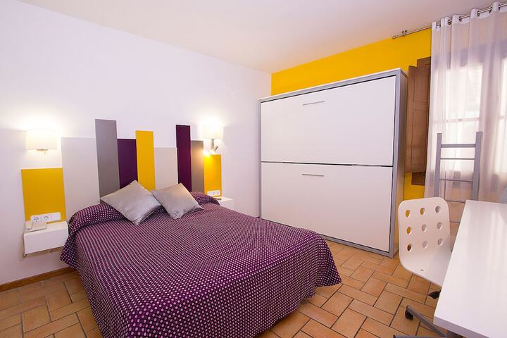 Room 8 of 72