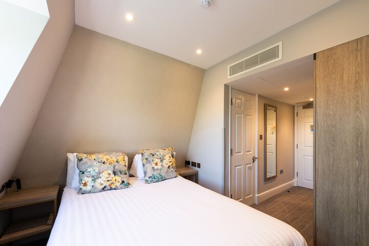 Room 22 of 55