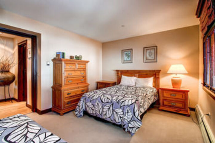 Room 34 of 101