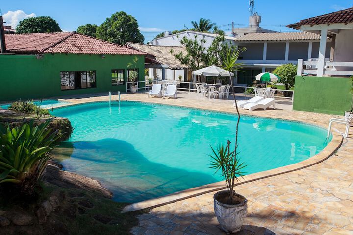 Pools & Facilities