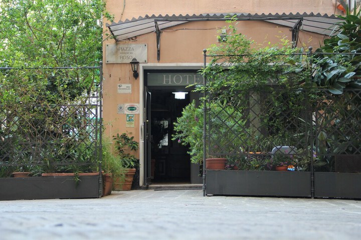 Hotel 54 of 64