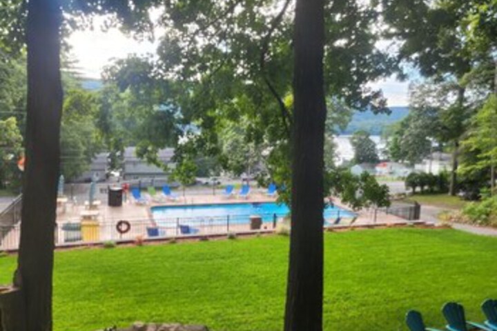 Pool 229 of 342