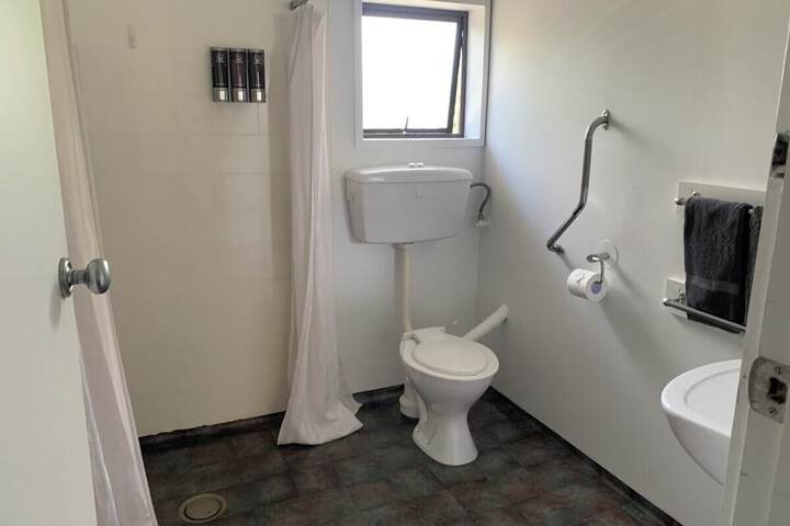 Room 44 of 79
