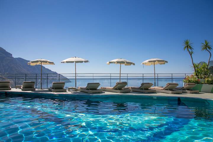 Pool 32 of 97