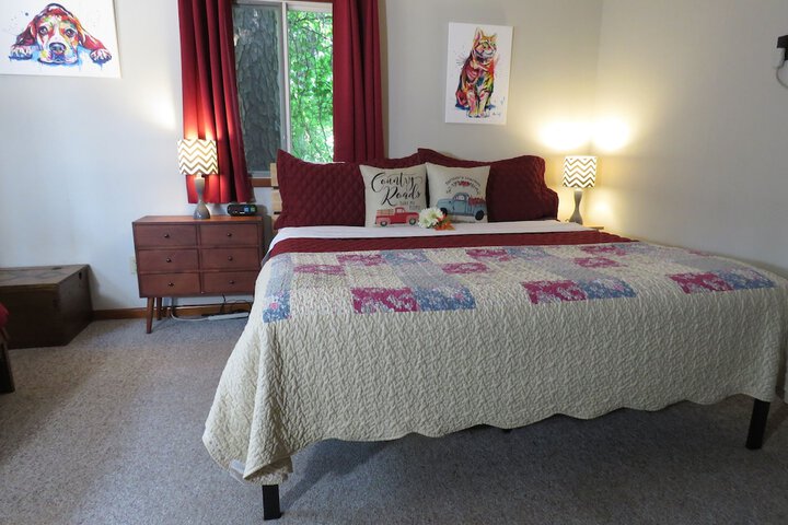 Room 5 of 183