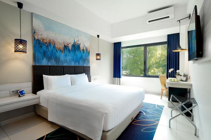Room 16 of 63