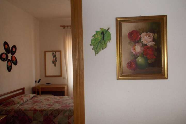 Room 18 of 65