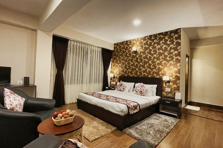 Room 4 of 21