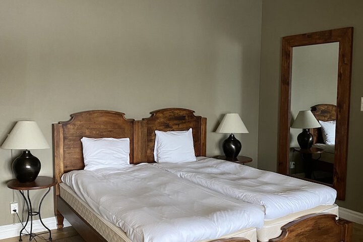 Room 16 of 45