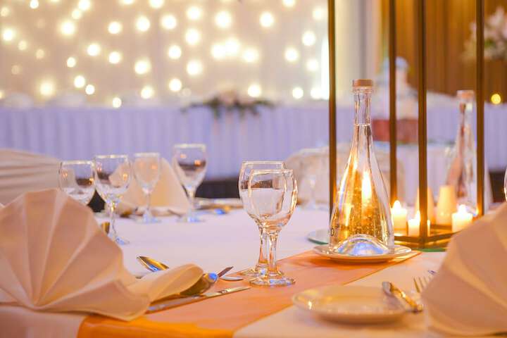 Ballroom/Hall 103 of 142