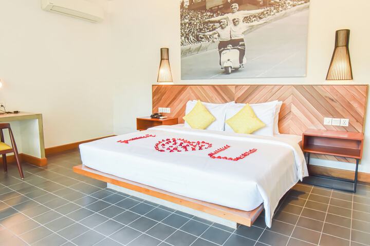 Room 5 of 56