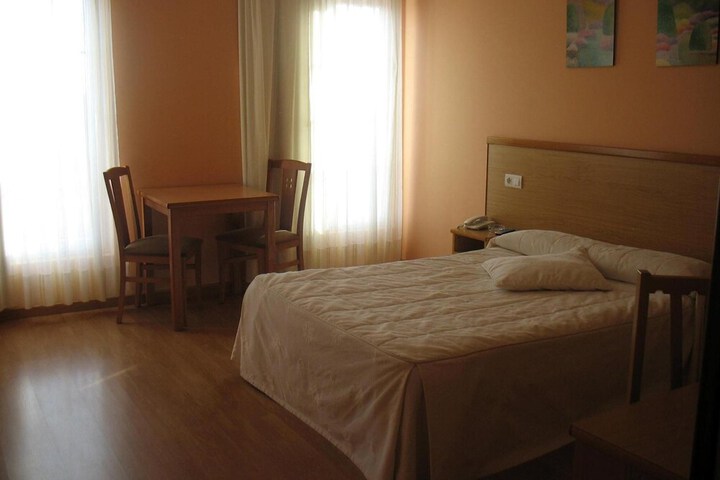 Room 22 of 62