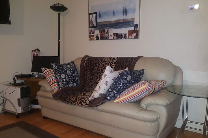 Room 9 of 35