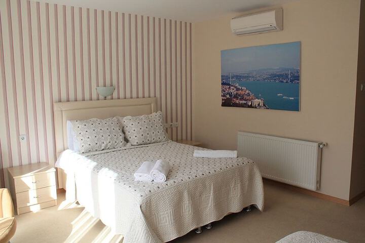 Room 14 of 29
