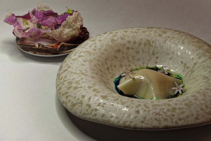 Dining 43 of 65