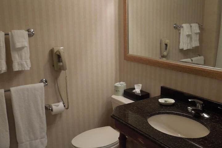 Room 25 of 35
