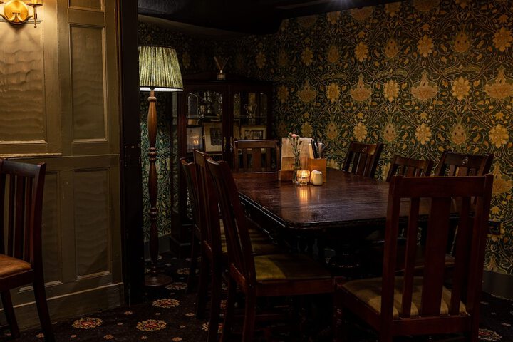 Guest Lobby