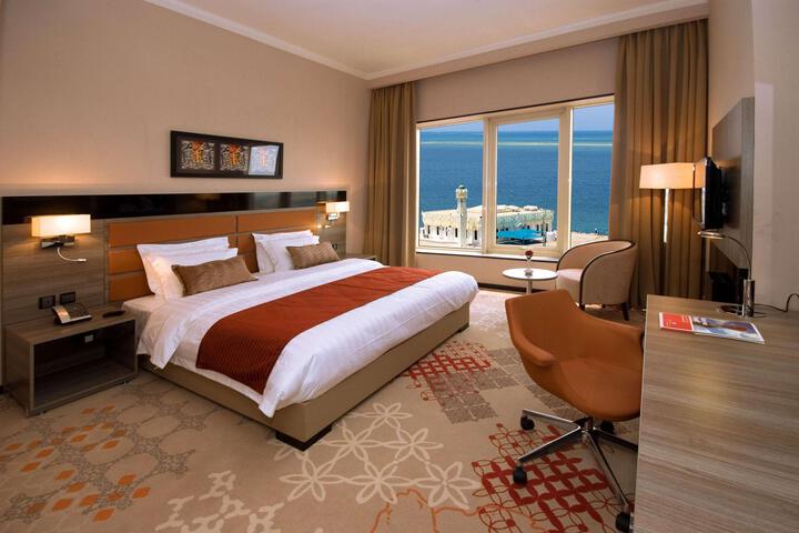 Room 1 of 24