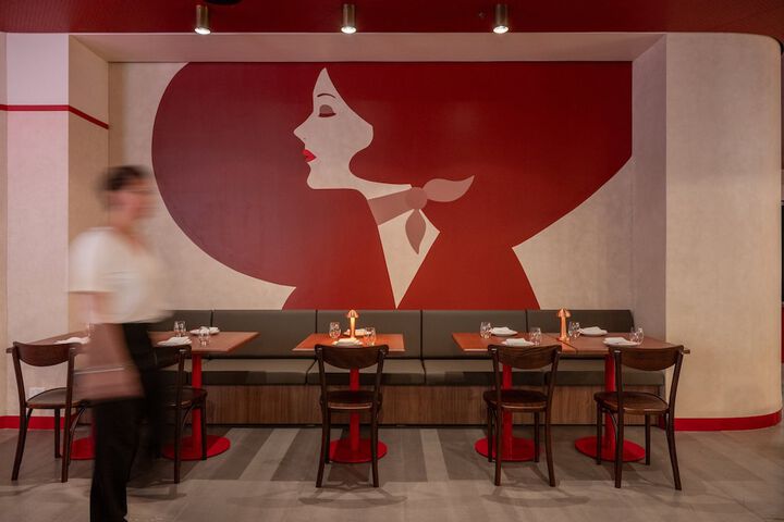 Dining 53 of 74