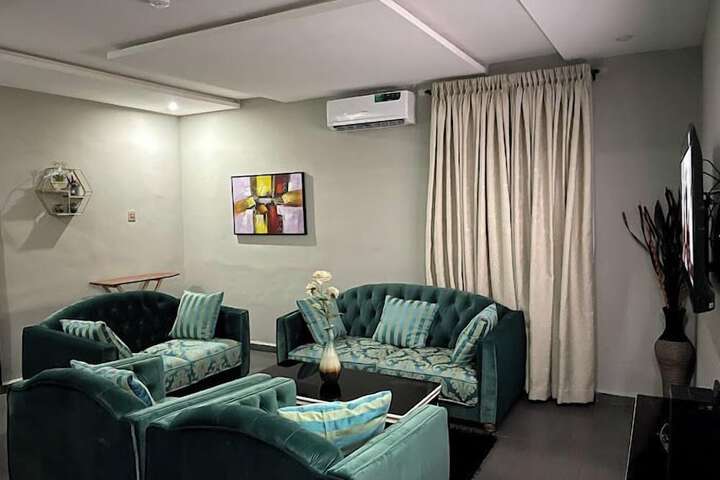 Room 22 of 61