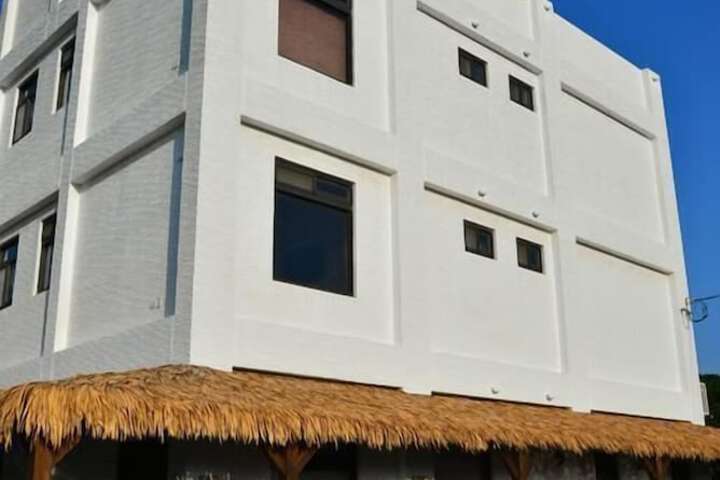Hotel 37 of 42