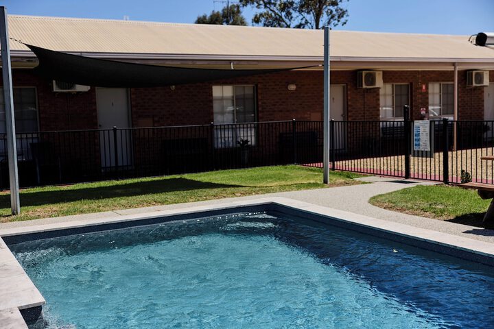 Pool 81 of 89