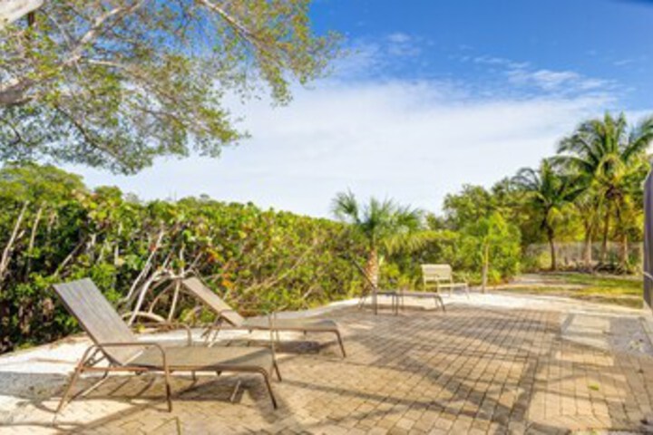 Terrace/Patio 37 of 39