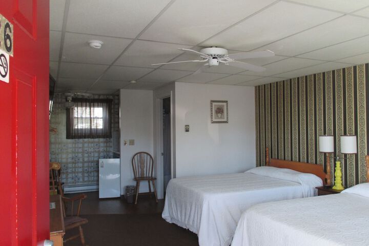 Room 7 of 50